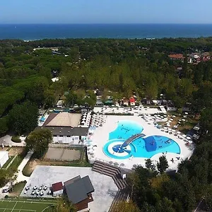 Hotel Adriano Family Village ****