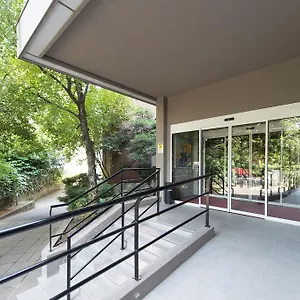 Residencia Cenisio Apartahotel