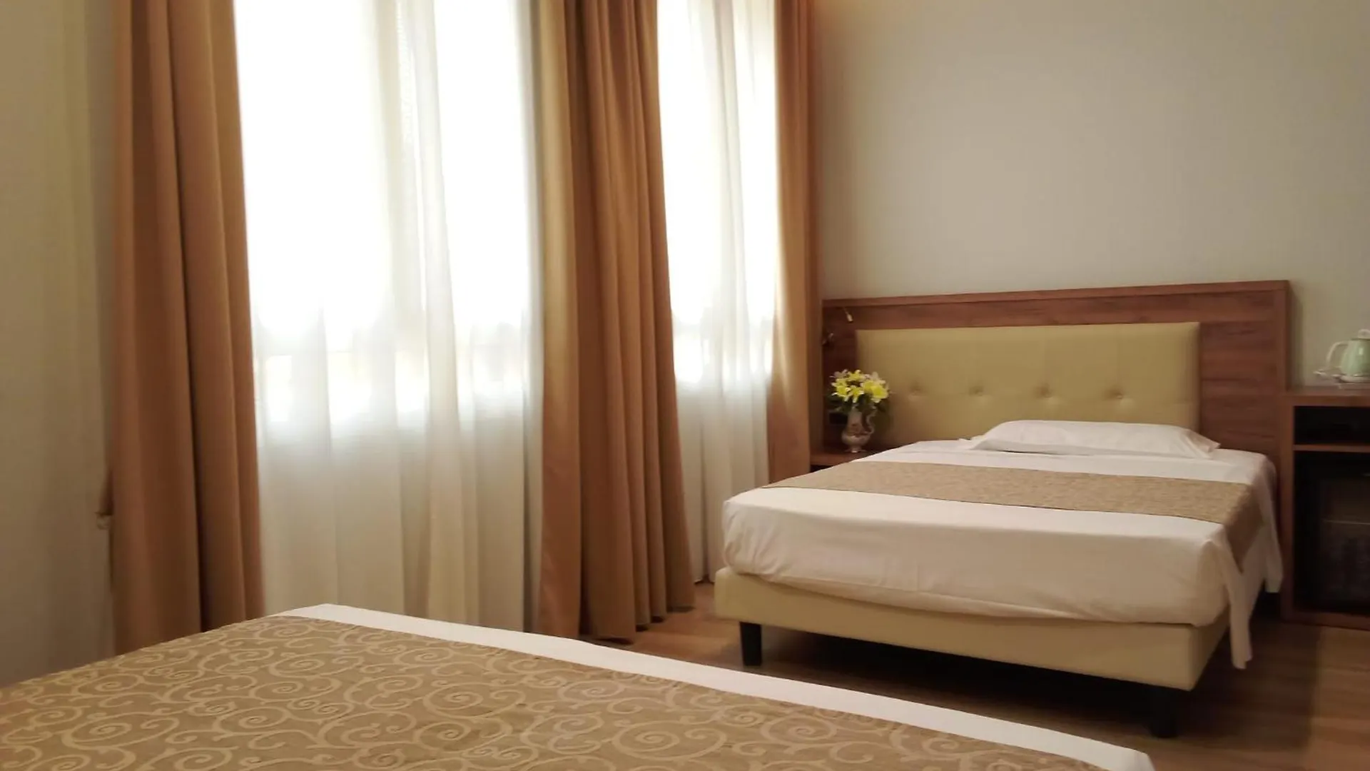 Csi Group - Hotel Central Station Milán Italia