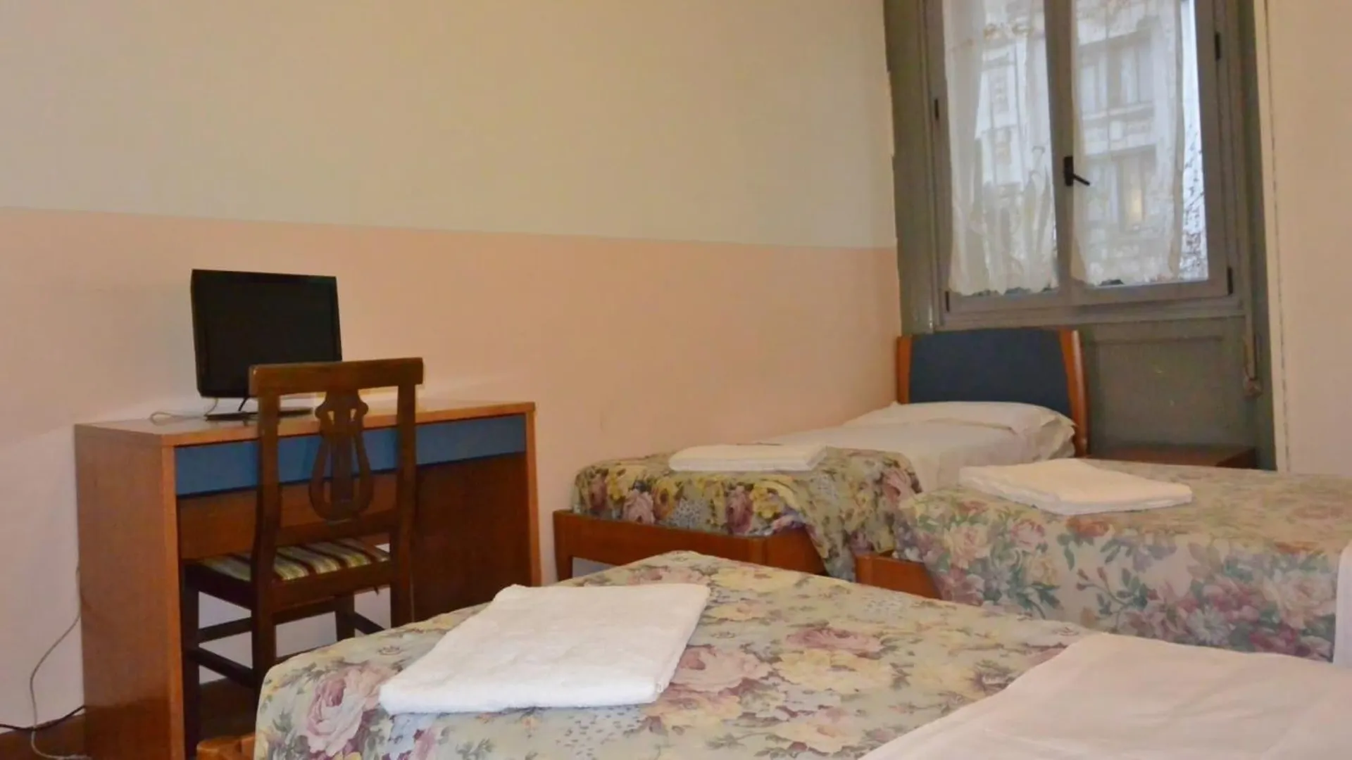 ***  Csi Group - Hotel Central Station Milan Italy
