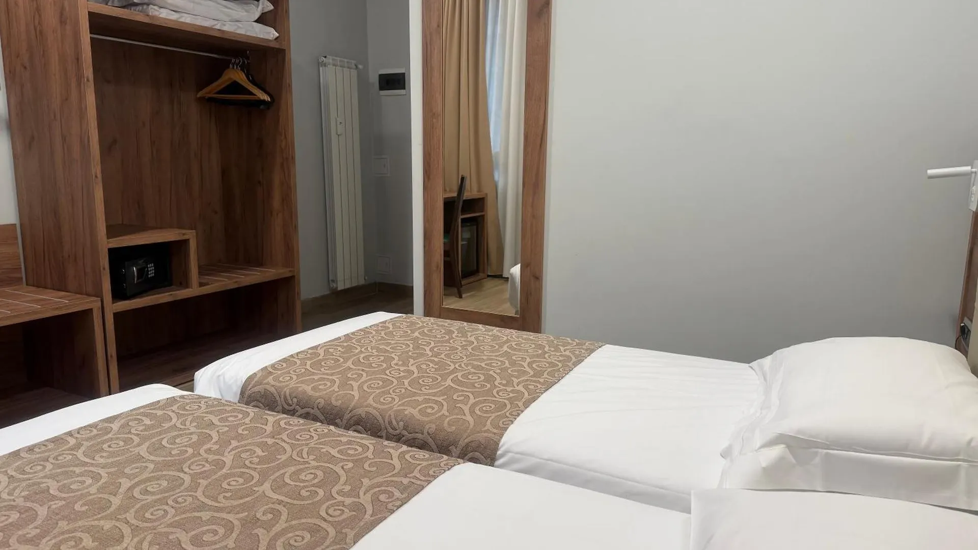 Csi Group - Hotel Central Station Milan